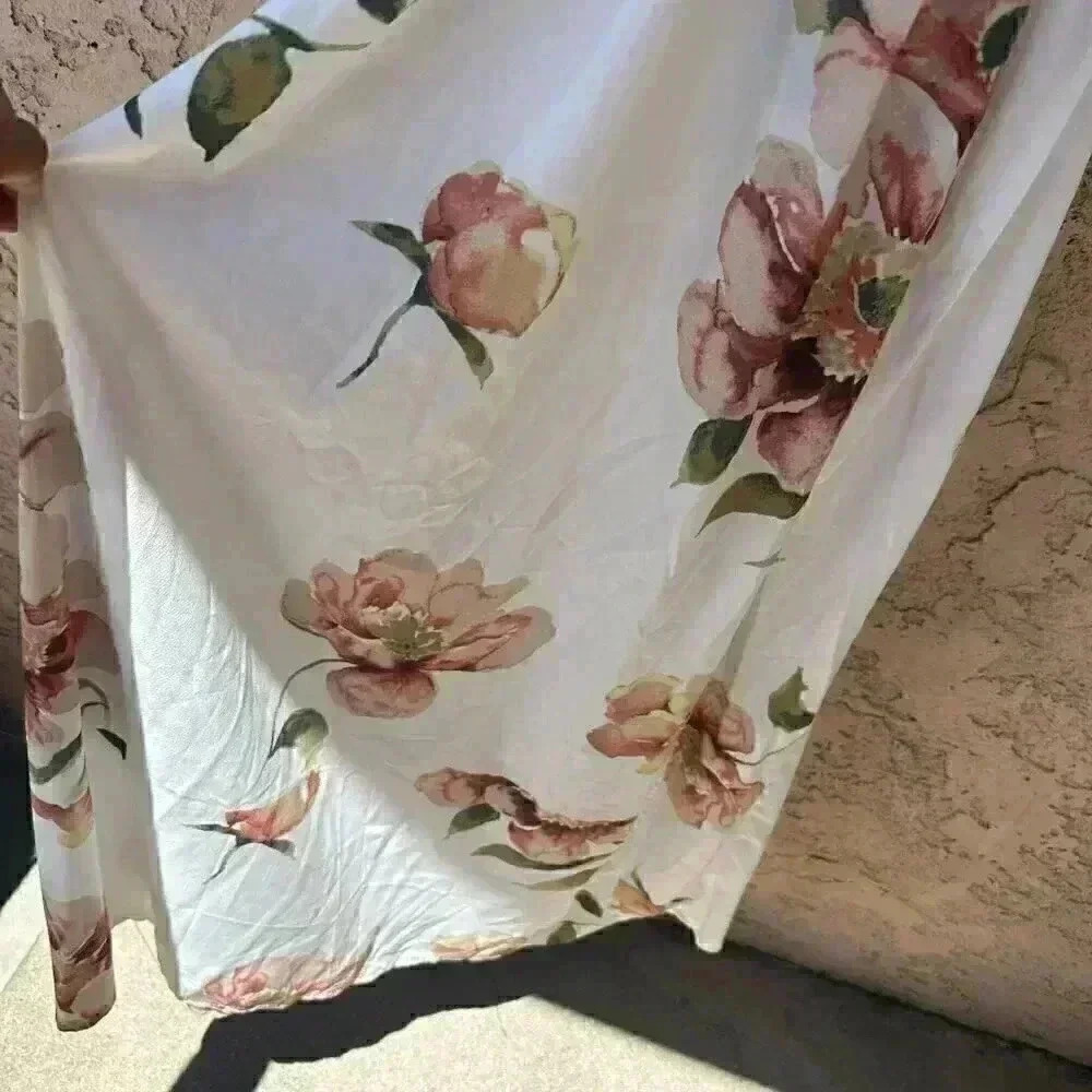 showpo shine through maxi dress in white floral - Picture 10 of 13
